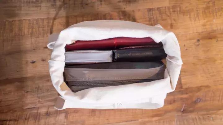 包包乱糟糟，这几招让你闭眼就能找东西