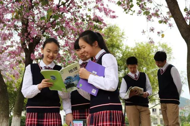 柳州市第十二中学分数线,柳州市第十二中学农志勋