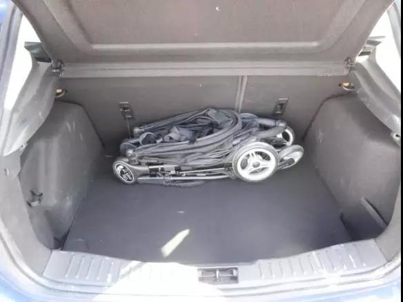 婴儿手推车评测,怎样选择轻便婴儿车