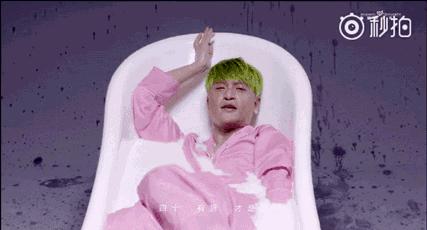 这一次，王书记和宋大嘴终于喷到了一个壶里