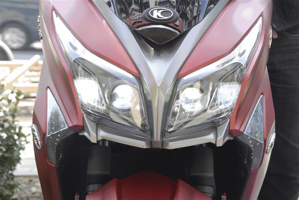 光阳400赛艇纪念版和普通版区别,光阳赛艇400对比宝马c400x