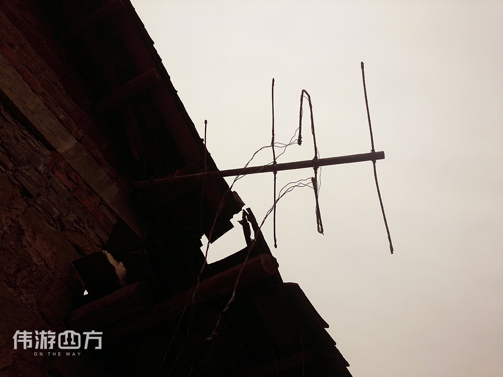 当家里的电视能收几十个台的时候你已不再看电视了