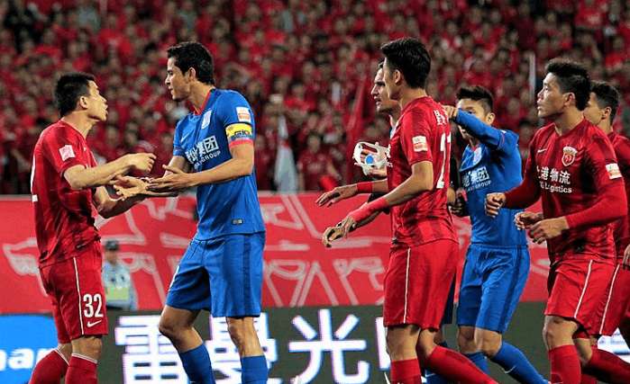 中国足球超级联赛积分榜最新排名,中国最火爆德比广州德比