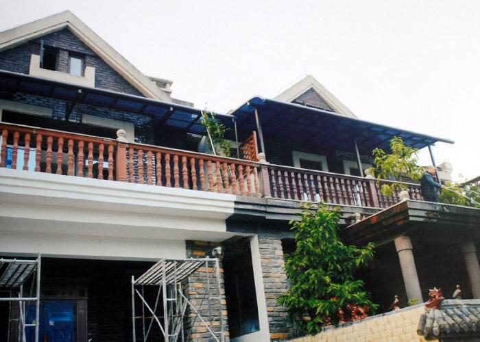 高层阳台雨棚下雨声音大怎么解决,楼上空调滴水雨棚噪音怎么处理