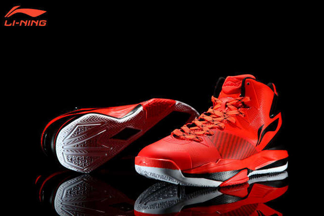 安踏为什么能超过李宁,李宁和安踏在国际上的地位