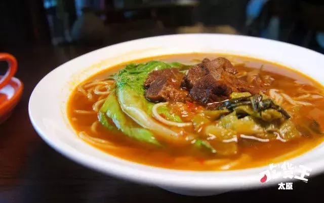 藏在万国MOMA里的秘密花园，不仅仅是一家颜值爆表的西餐厅！