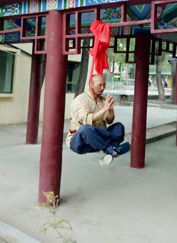 侯氏童子功真厉害！释延觉：还是以前的孩子能下功夫练