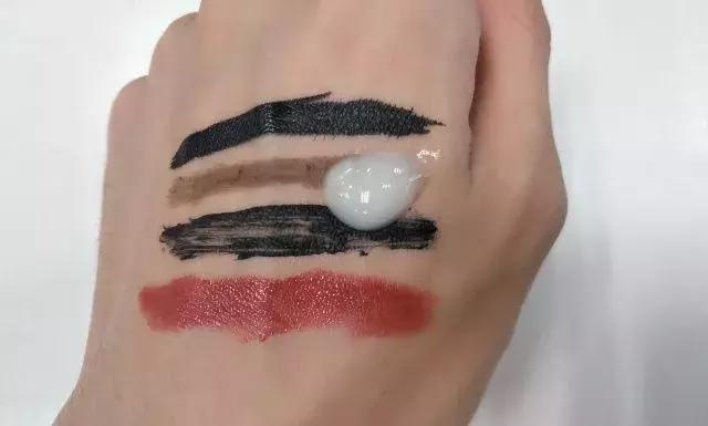 为什么它们就能成为回购率百分之百的爆款？看看功效就知道了！