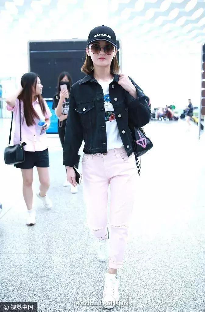 刘诗诗唐嫣甜蜜日常,一入秋便是深秋