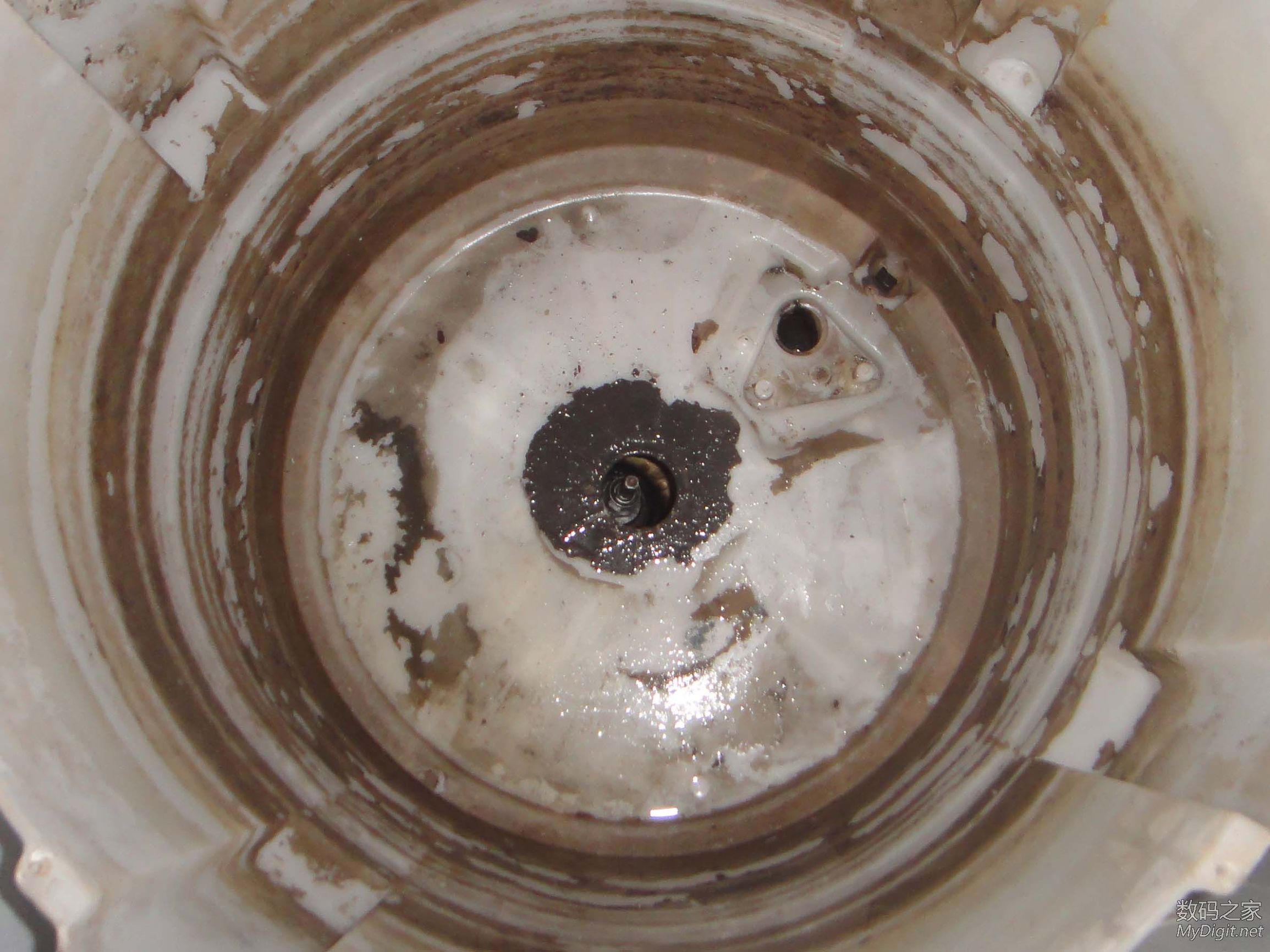 小天鹅洗衣机离合器坏了怎么修复,小天鹅全自动洗衣机洗衣服太脏