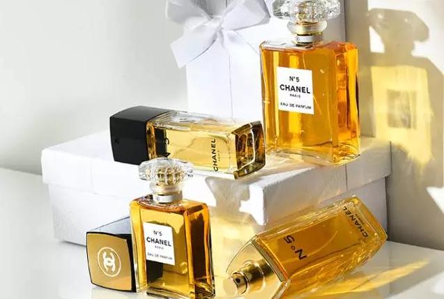 女生第一支大牌香水,人生的第一支大牌香水