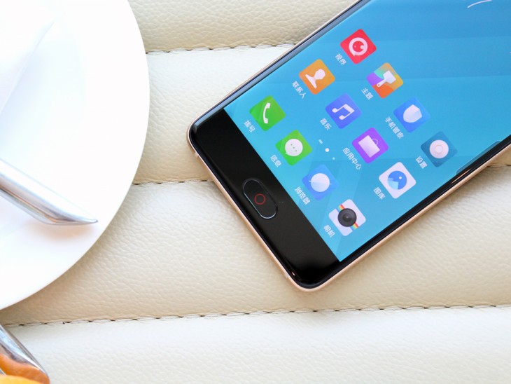 努比亚z17minis侧面照片,努比亚z17minis体验