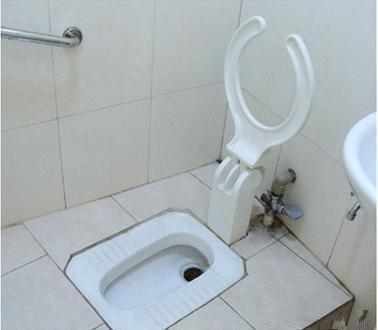 现在卫生间流行的马桶怎么装,安装蹲着式马桶全过程