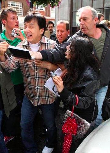 张国荣周星驰谁更有地位,张国荣与周星驰影响力