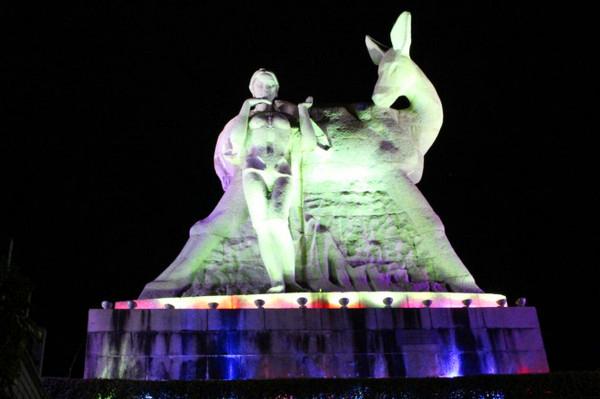 我到过许多地方是指哪里,我去过的地方皆是你看过的风景