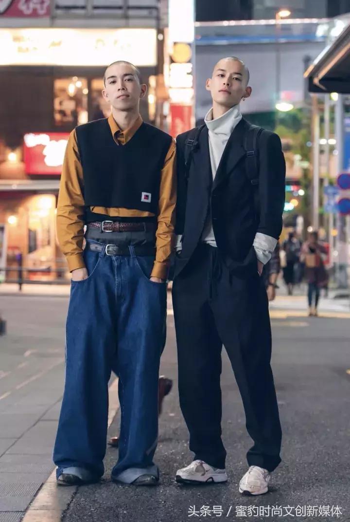 蜜豹时装周2018春夏首尔,伦敦蜜豹时尚街拍