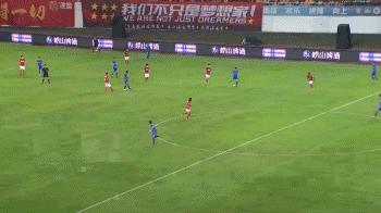 郜林中超100球,郜林破僵局恒大显霸气