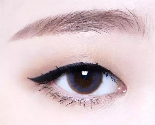 单眼皮厚眼皮推荐的眼影,适合单眼皮的大牌眼影