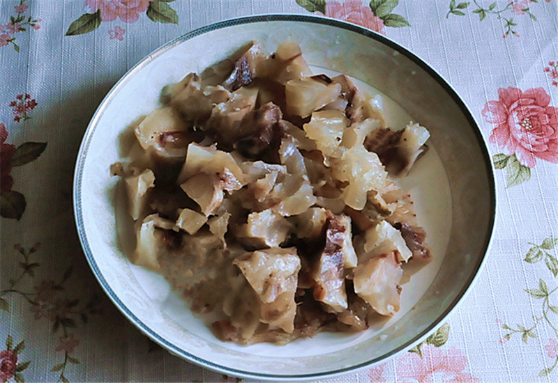 秋季养生新菜,大蒜辣椒炒牛蹄筋