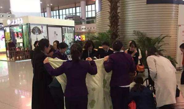 二胎人工破水后急产,突然破水急产怎么办