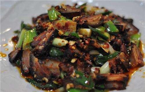 蒜苗怎么做最好吃,蒜苗怎样腌才好吃