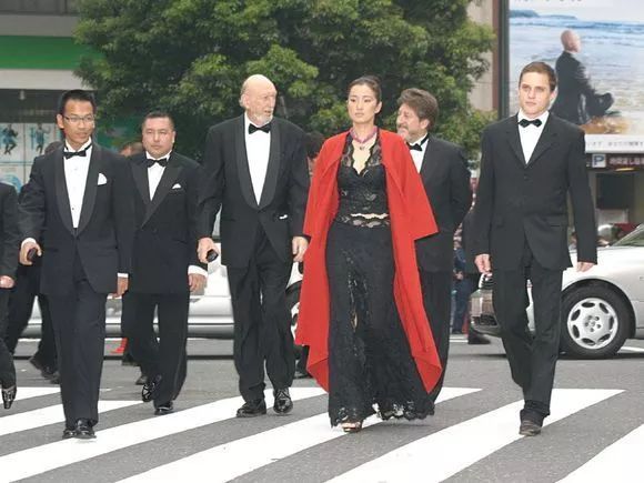 当年巩俐有多惊艳出道即成名,巩俐成名作品