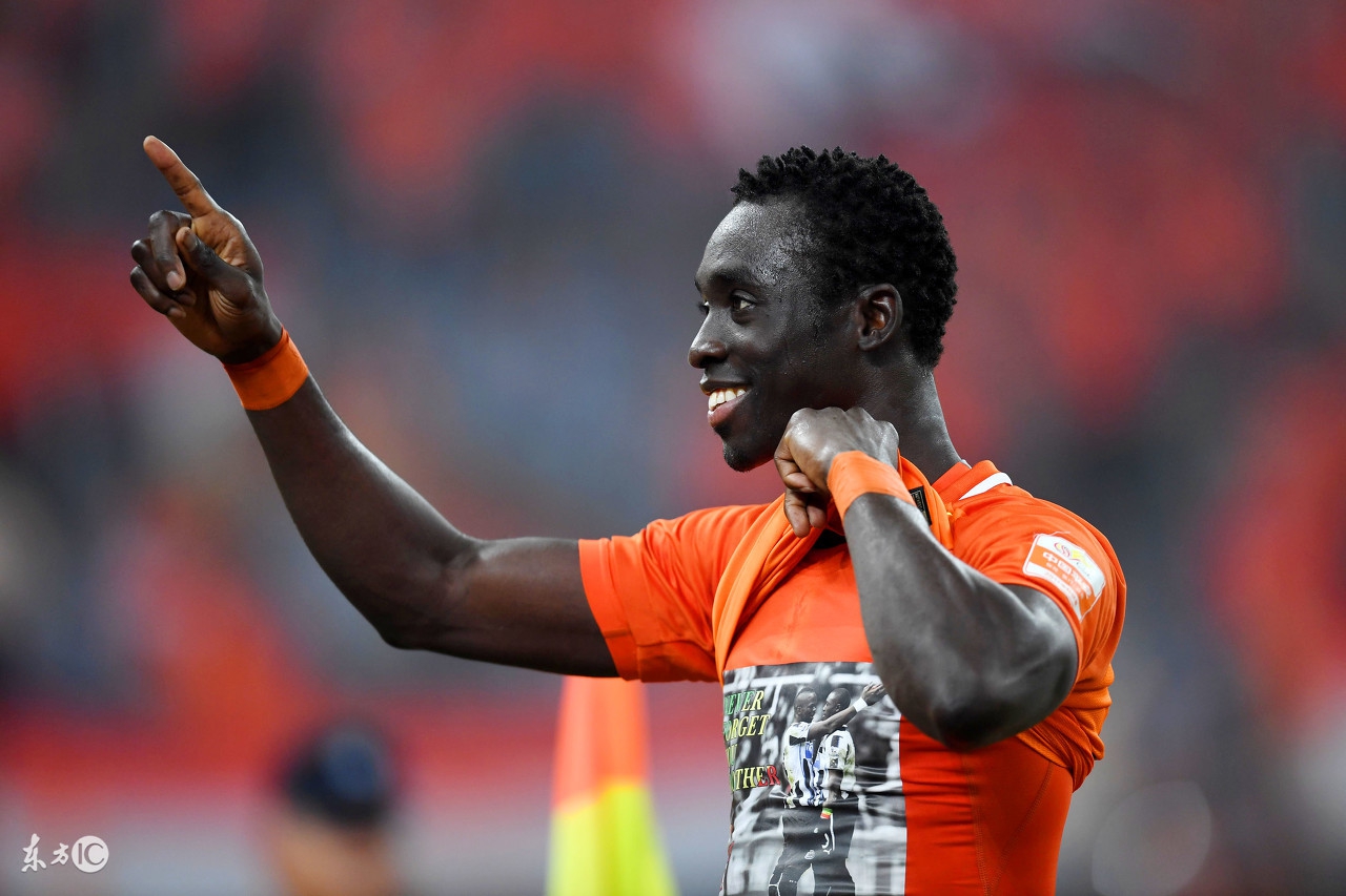 山东鲁能亚冠首胜,鲁能先拔头筹佩莱支点