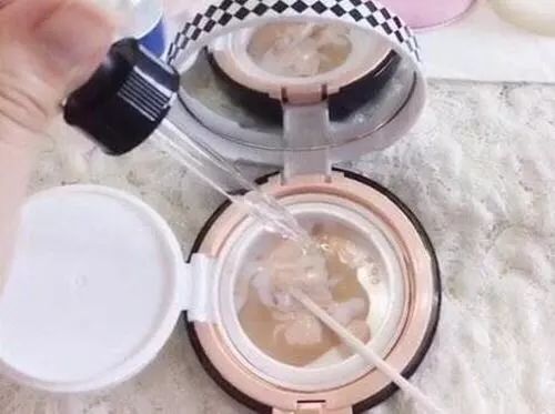 涂了气垫用手摸就脱妆了怎么办,气垫怎么用才不会脱妆