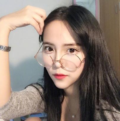 你和男票相处时有过哪些尴尬的经历？哈哈哈，都厉害死了！