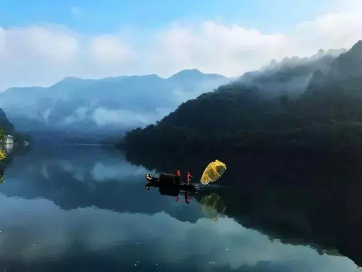 手机拍照拍不出你们的美感,拍照不好看是手机的问题