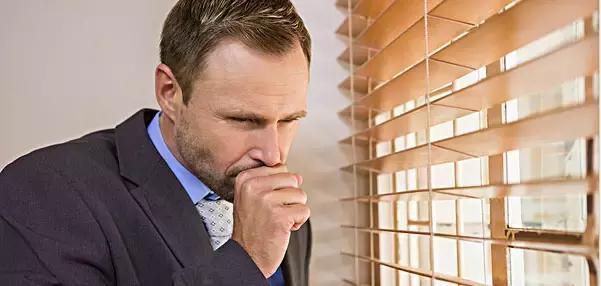 戒烟之后为什么老是咳嗽,戒烟老是咳嗽流鼻涕正常吗