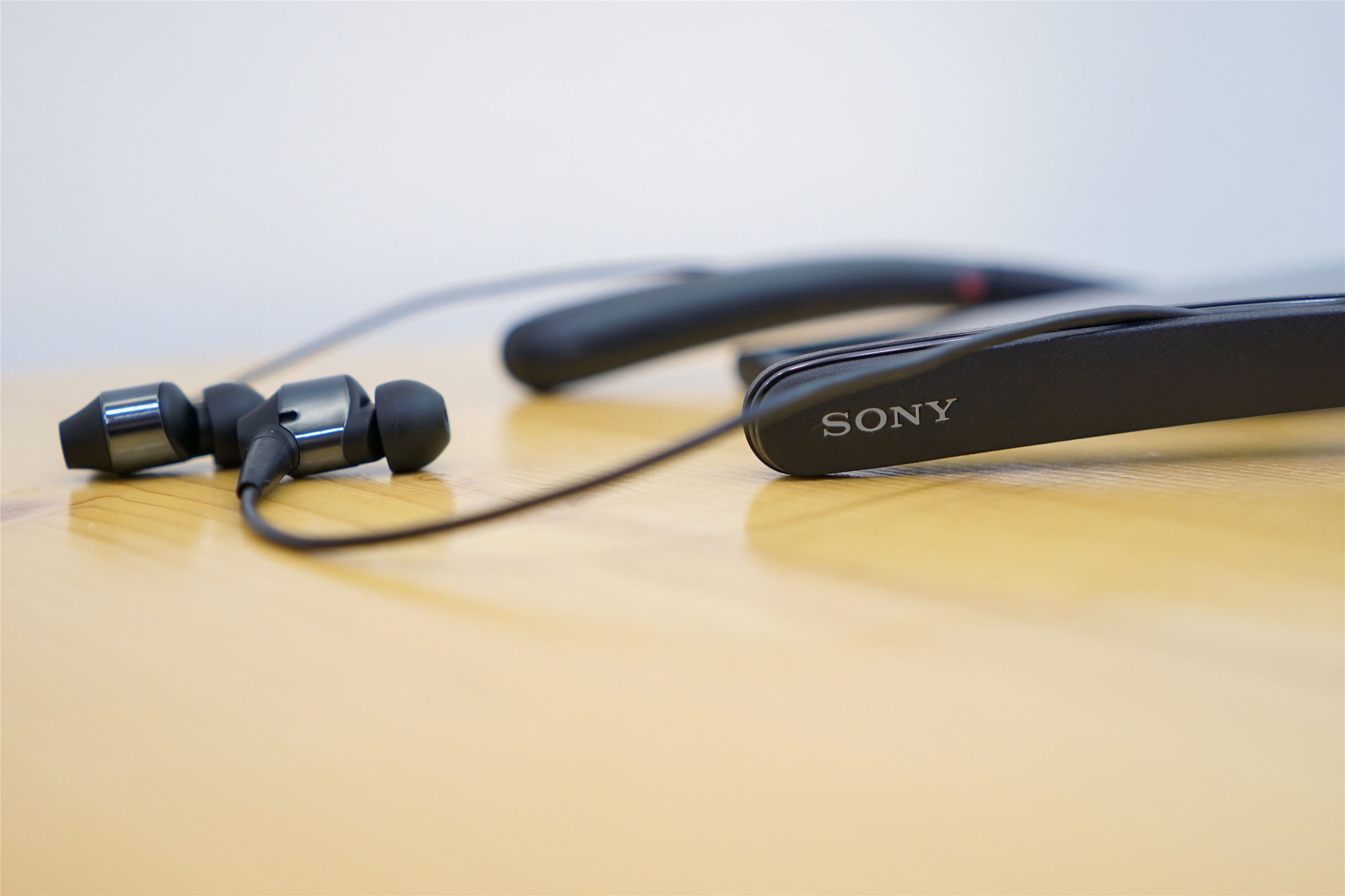 无线降噪最终索选-索尼WI-1000X耳机评测