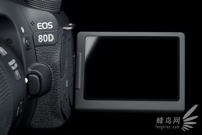 佳能2420万像素的相机有哪些,240702.8镜头佳能