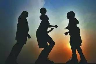 踢球人的梦想与青春,足球人的青春感悟