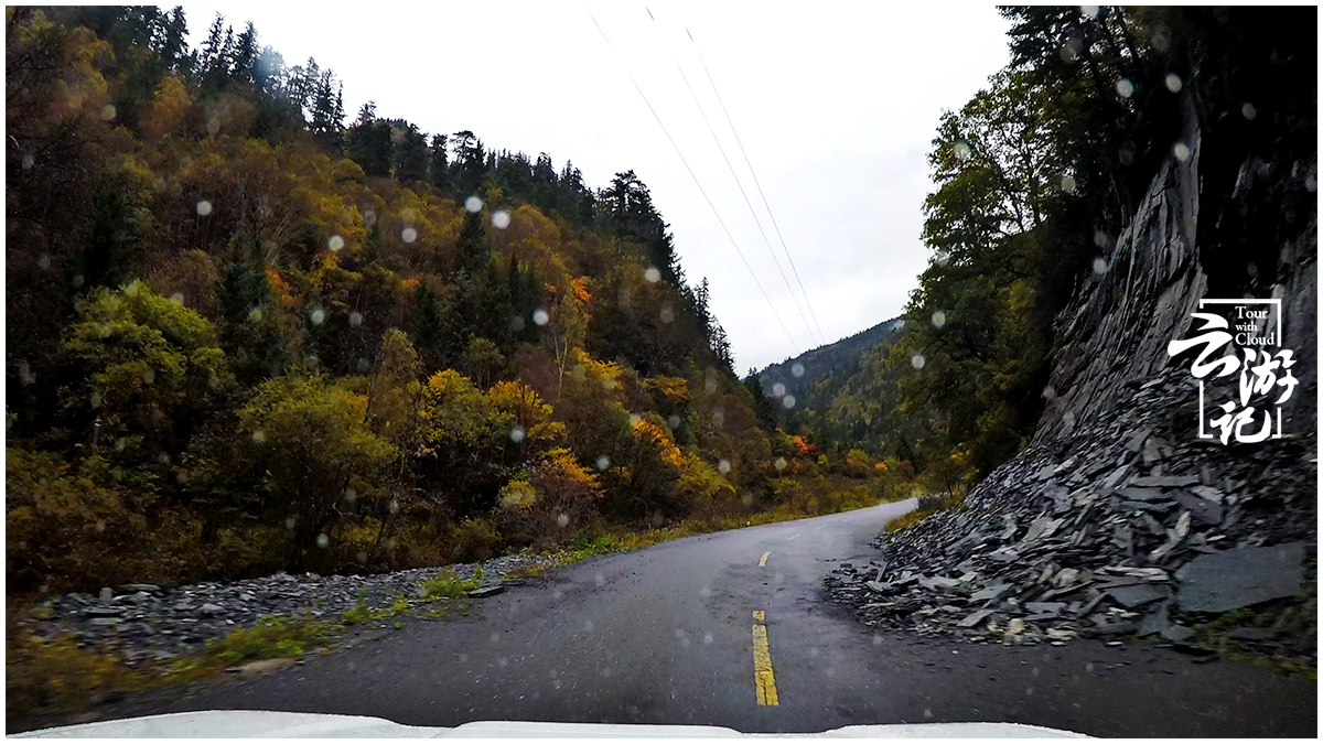 川西小环线4天自驾最佳红叶路线,川西红叶