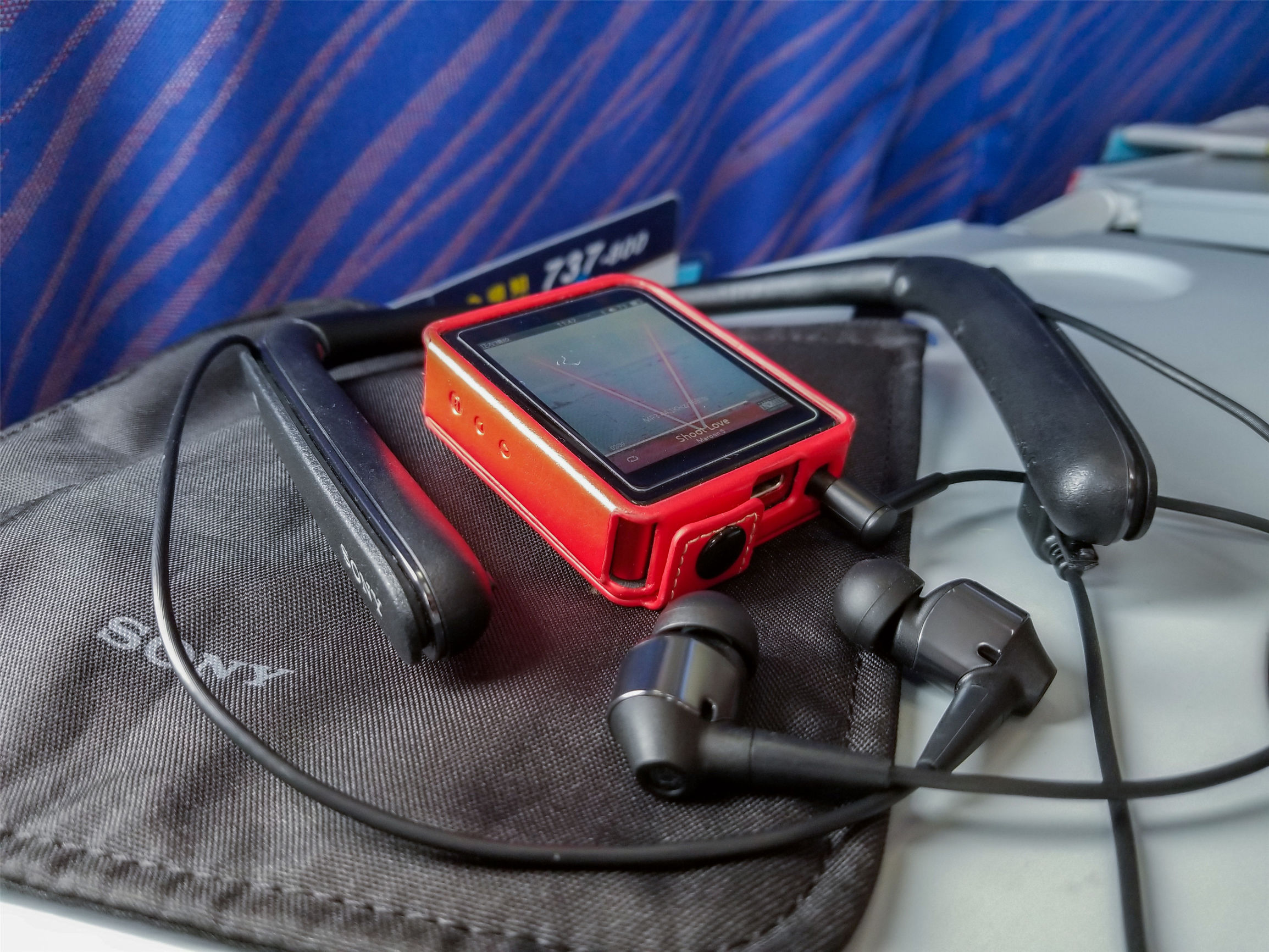 无线降噪最终索选-索尼WI-1000X耳机评测