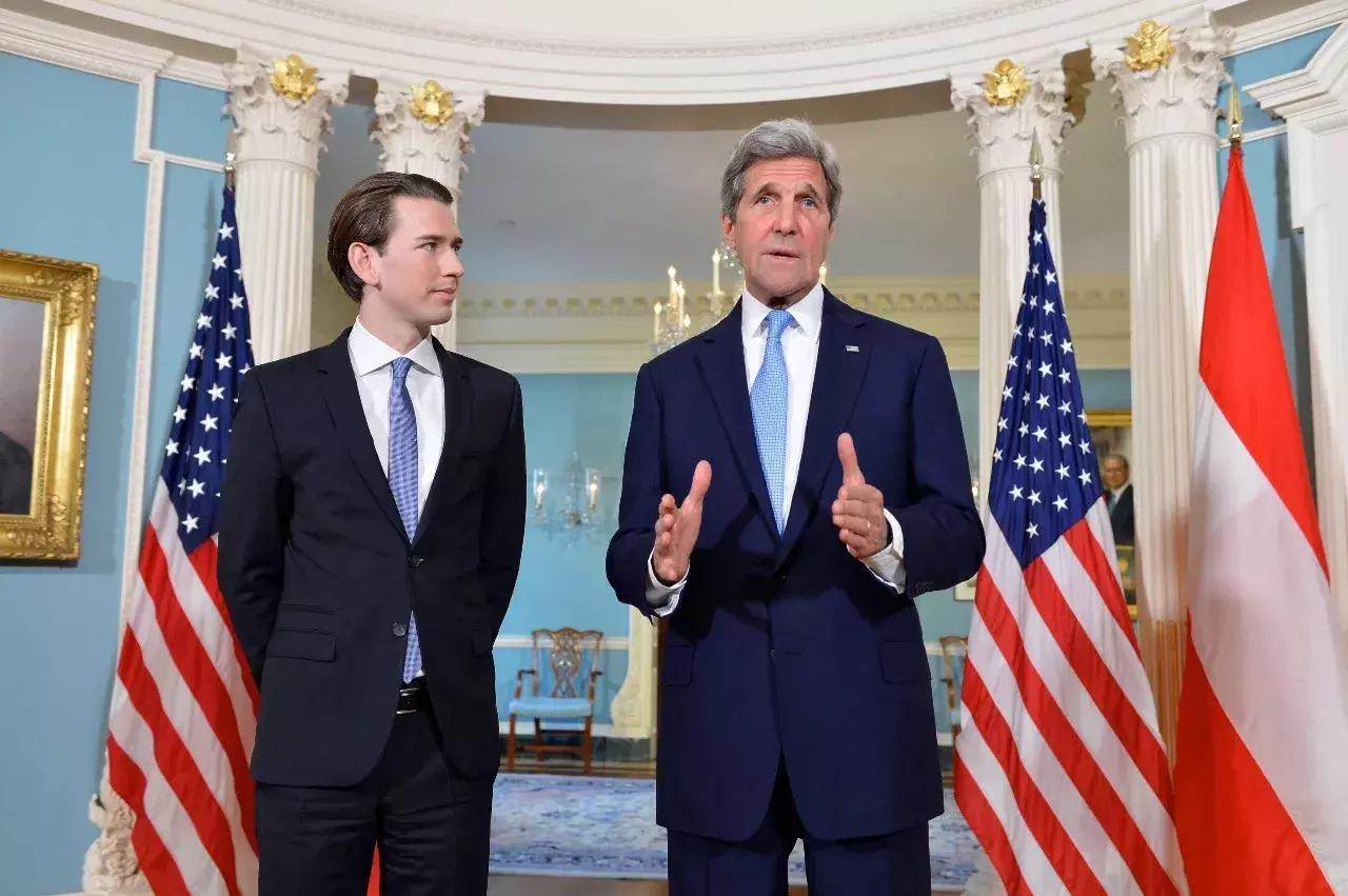 31岁的库尔茨凭啥从政八年就当总理？｜艾问每日人物