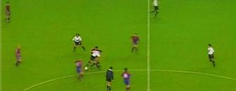 马拉多纳国足gif,马拉多纳过五人进球gif