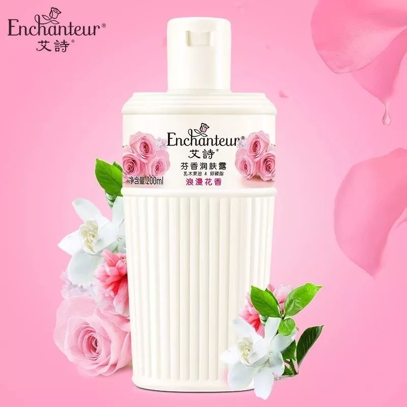 宋慧乔结婚时穿的婚纱,宋慧乔婚纱礼服照片