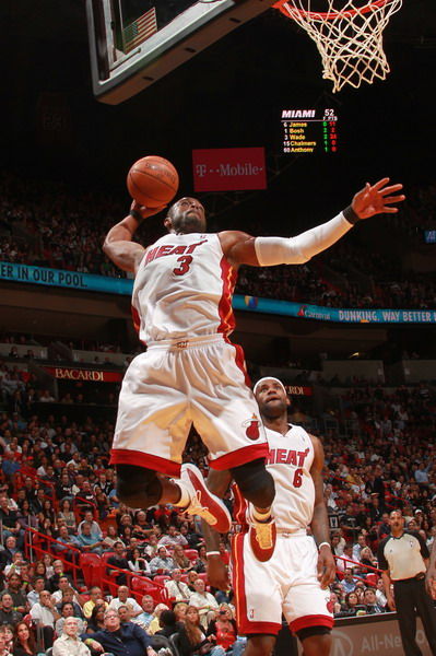 老将底薪加盟骑士，会是“闪电侠”生涯断崖式下跌的开始么？