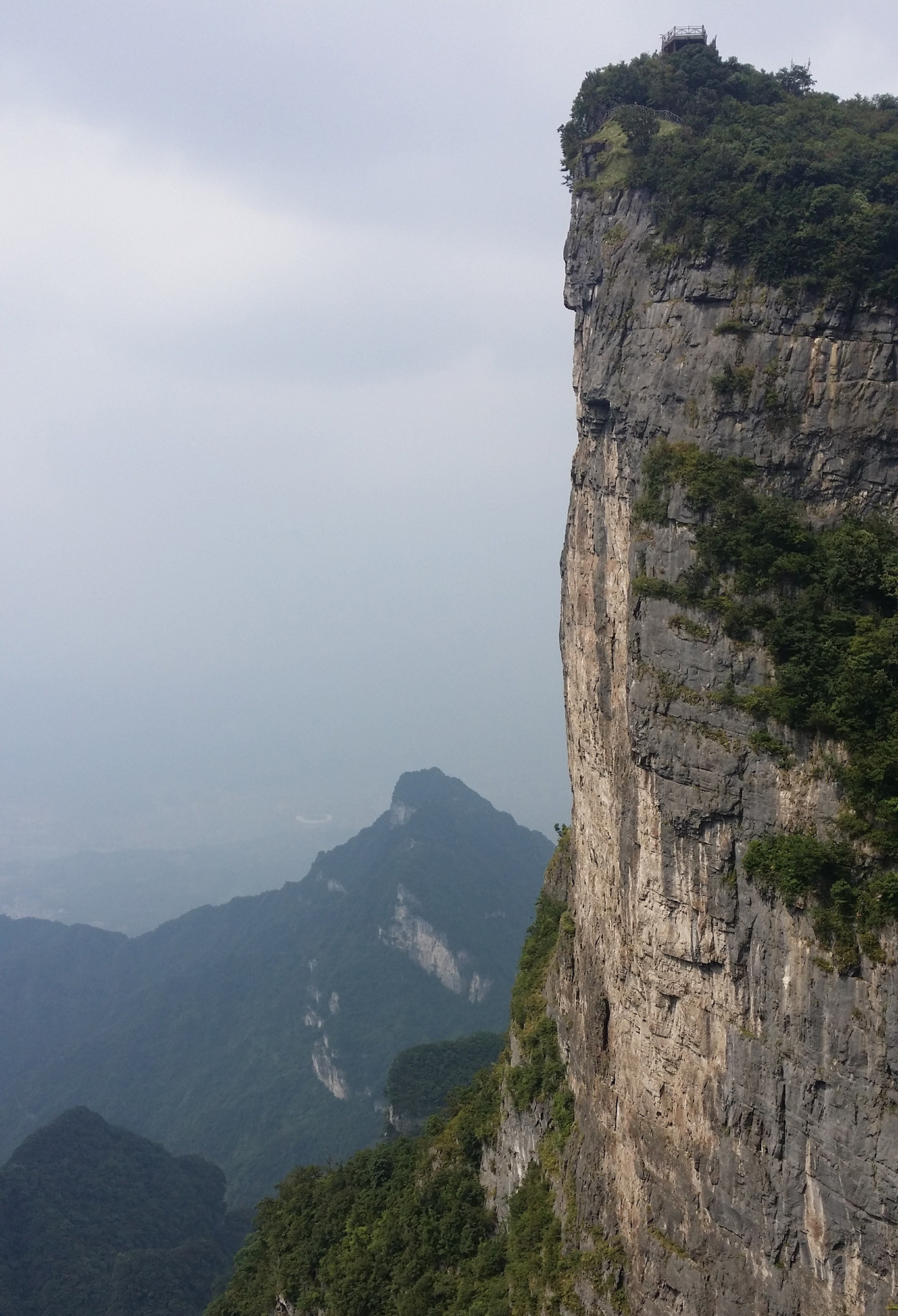 张家界天门山玻璃栈道1日游览,张家界天门山玻璃栈道三日游攻略