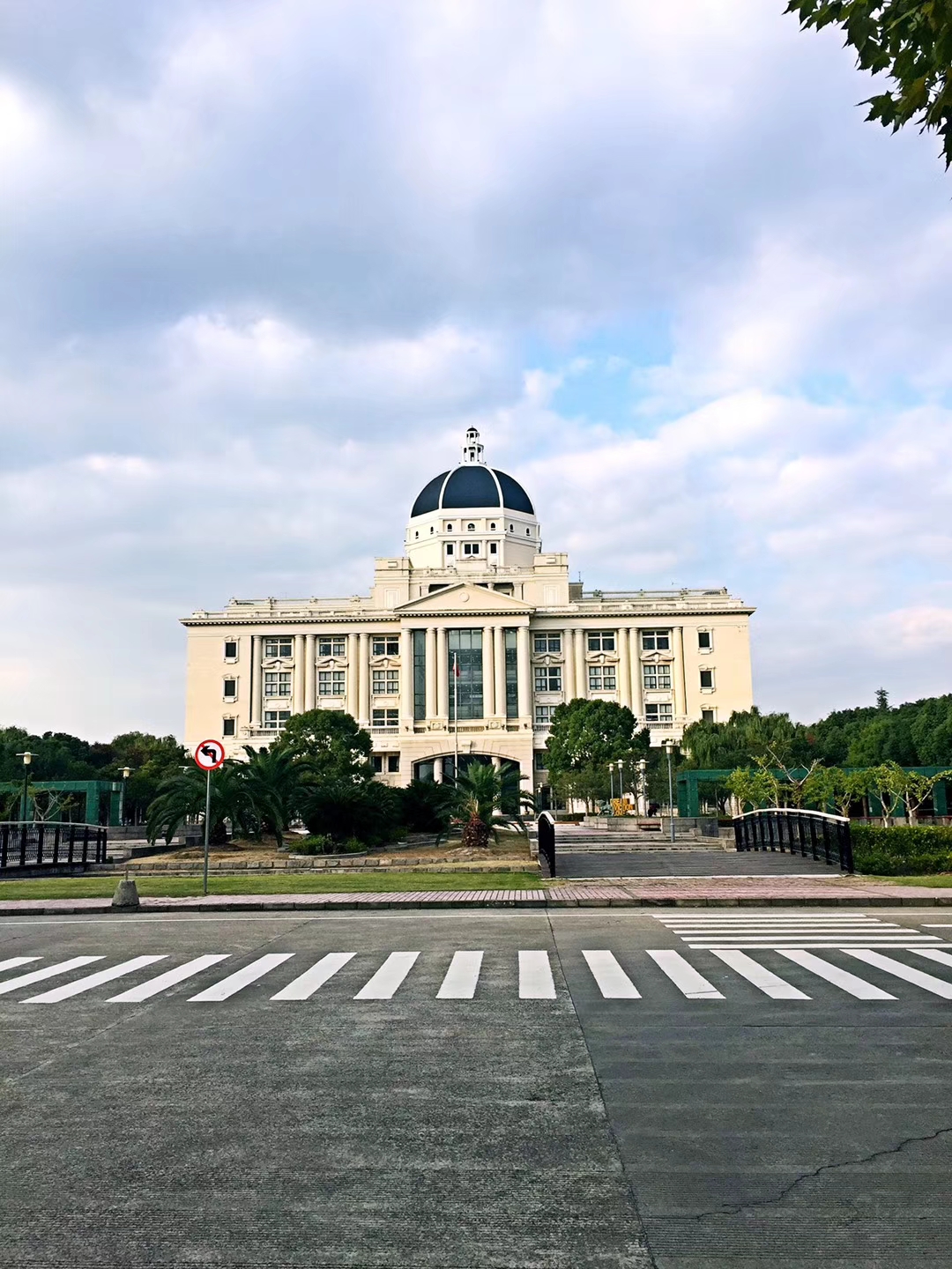 眼霜陈彦妃推荐淡化皱纹,50岁最好用的眼霜推荐