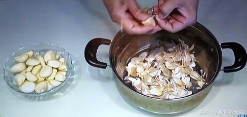 怎样剥大蒜皮又快又简单,大蒜皮不好剥怎么办