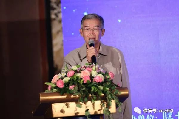 口碑对决首届“我是意见领袖”颁奖典礼举行｜卡车之友网