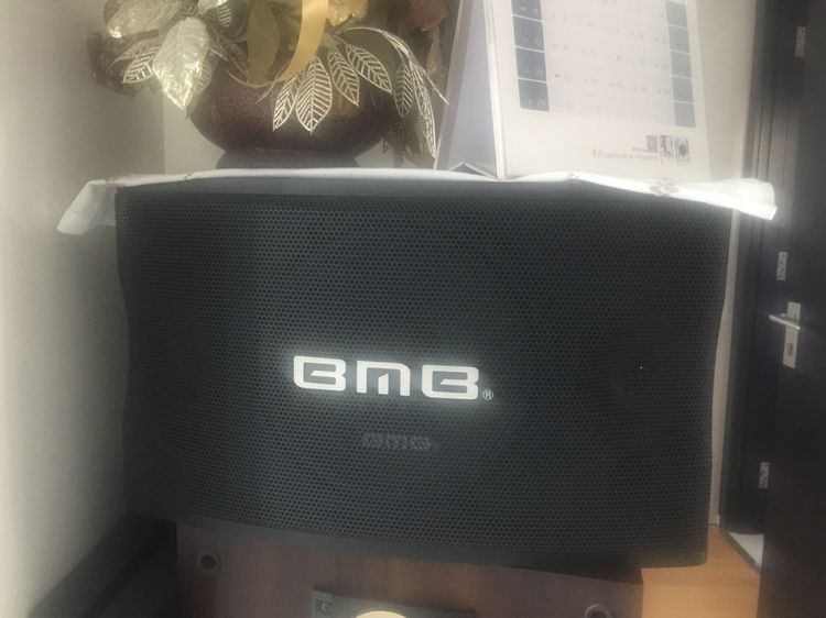 修理bmw大概多少钱,bmb音箱拆解视频