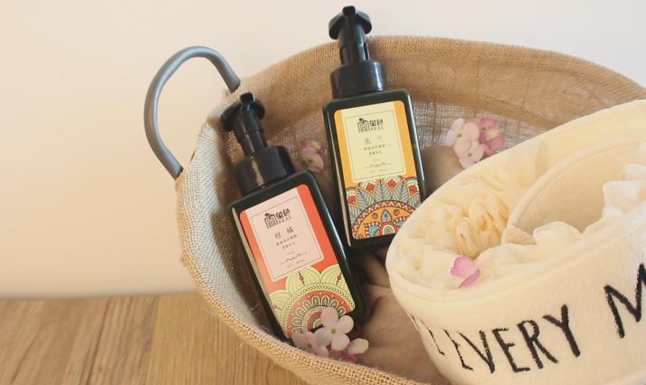 万圣节可以用什么道具活跃气氛,万圣节快到了你们准备扮成什么鬼