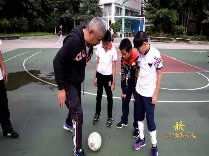 浜戝崡濂戒汉鑱嬩汉鑰佸紶,浜戝崡濂戒汉