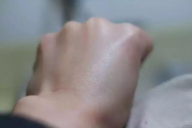 老国货经典素颜霜,曾白保湿素颜霜