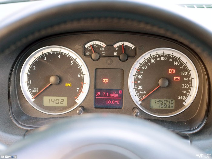 两万块钱能买到几年的高尔夫,两万多块钱买个二手车