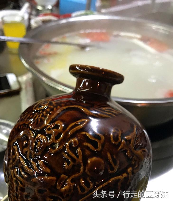 整只烤全羊需提前预定,整只烤全羊开始预定